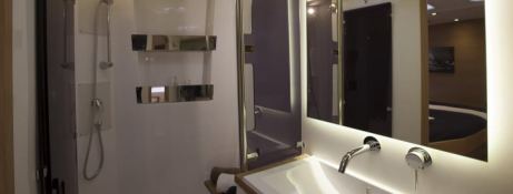 DRUNKEN SAILOR (ex MIMOSA) Dufour Yachts Dufour 560 Interior 14