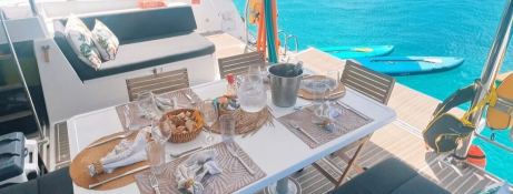 Ever Glorious  Catana Catamaran Bali 4.5 Exterior 8