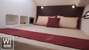 Islands Spirit 38 Islands Spirit Catamaran Interior 5