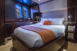 Sharlou (ex Sarissa) Vitters Sloop 42M Interior 9