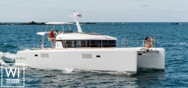 Power 40 Lagoon Catamaran Exterior 2