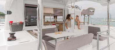 Power 40 Lagoon Catamaran Exterior 3