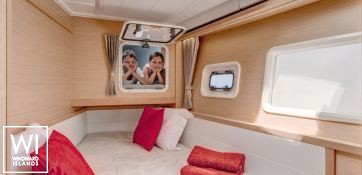 Power 40 Lagoon Catamaran Interior 3