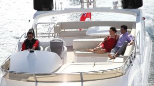 Manhattan 64' Sunseeker Exterior 3