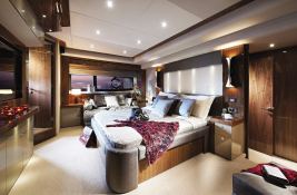 THE NAKOA  Sunseeker Yacht 28M Interior 3