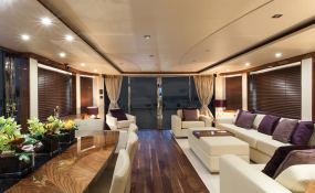 THE NAKOA  Sunseeker Yacht 28M Interior 10