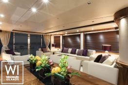 THE NAKOA  Sunseeker Yacht 28M Interior 8