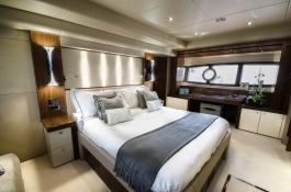 THE NAKOA  Sunseeker Yacht 28M Interior 3