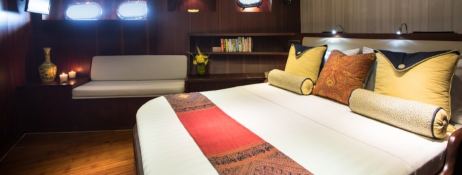 THE BLUE   Schooner 28M Interior 18