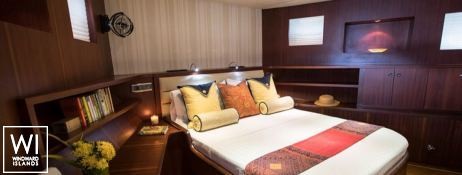 THE BLUE   Schooner 28M Interior 17