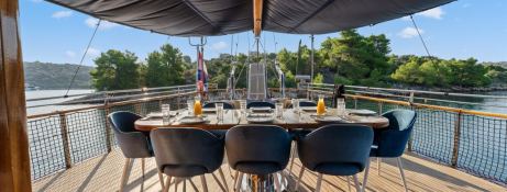 Smart Spirit I   Schooner 28M Exterior 16