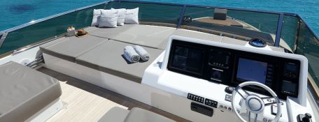 Summer Breeze  Pearl yacht Pearl 75 Exterior 2
