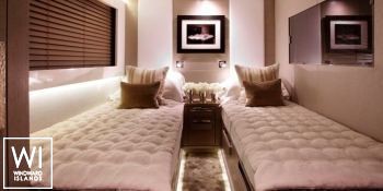 Summer Breeze  Pearl yacht Pearl 75 Interior 2