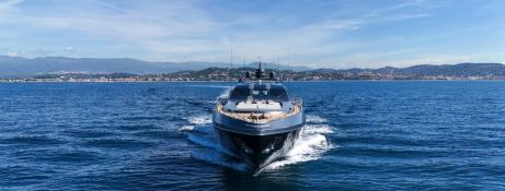 JFF (ex Ohana) Overmarine Mangusta 108 Exterior 1