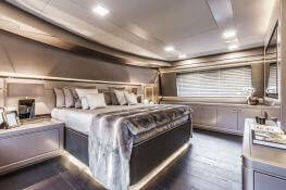 Yvonne  Ferretti  Line 28M Interior 14