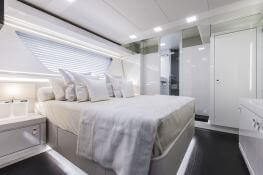 Yvonne  Ferretti  Line 28M Interior 17