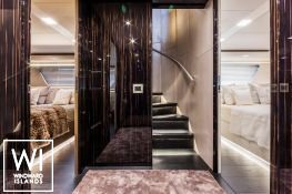 Yvonne  Ferretti  Line 28M Interior 10