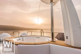 Yvonne  Ferretti  Line 28M Exterior 7