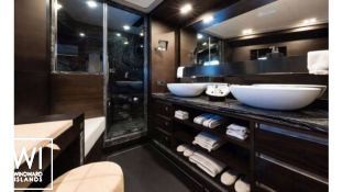 Rox Star   Ketch  40M Interior 7