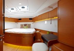 Sun Odyssey 519 Jeanneau Interior 3