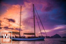 Aventure   Ketch  29M Exterior 1