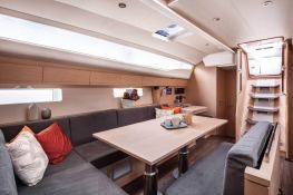 Jeanneau 54 Jeanneau Interior 9