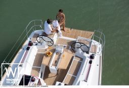 Sun Odyssey 419 Jeanneau Exterior 6