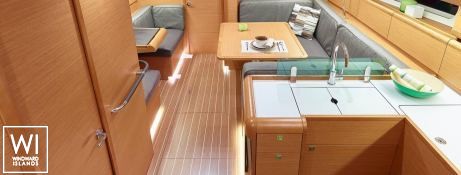 Sun Odyssey 419 Jeanneau Interior 5