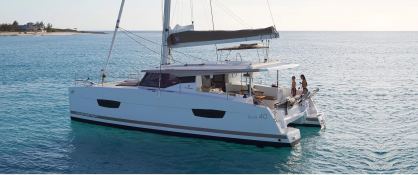 Lucia 40 Fountaine Pajot Exterior 4