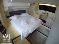 Serendipity I   Jeanneau Prestige 500 Fly Interior 13
