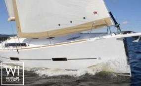 Dufour 412 Dufour Yachts Exterior 1