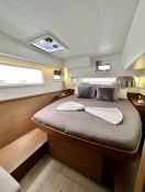 Tango  Lagoon Catamaran Lagoon 42 Interior 10