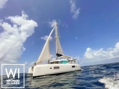 Tango  Lagoon Catamaran Lagoon 42 Exterior 6