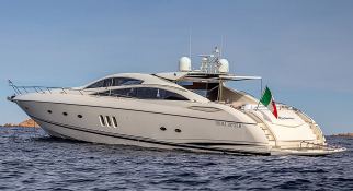 Octavia  Sunseeker Predator 82' Exterior 2