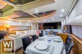 Octavia  Sunseeker Predator 82' Interior 5