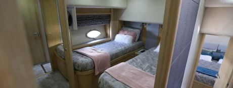 BLACK ZEN  Sunseeker Predator 82' Interior 19