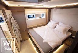Babac  Lagoon Catamaran Lagoon 77 Interior 5