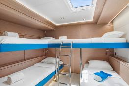 MANE ET NOCTE  Lagoon Catamaran Lagoon 77 Interior 17