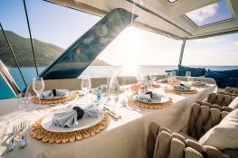 MANE ET NOCTE  Lagoon Catamaran Lagoon 77 Exterior 11