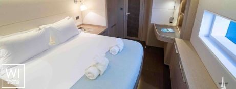 Joy  Lagoon Catamaran Lagoon 77 Interior 22