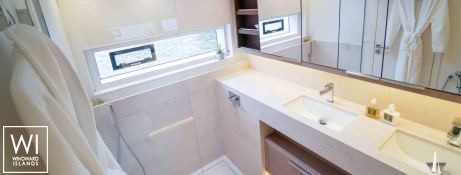 Joy  Lagoon Catamaran Lagoon 77 Interior 26