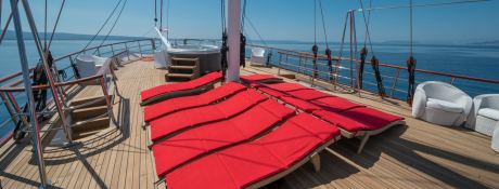 Barbara   Motorsailer 41m Exterior 8