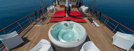 Barbara   Motorsailer 41m Exterior 11