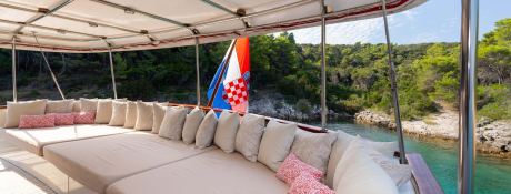 Barbara   Motorsailer 41m Exterior 17