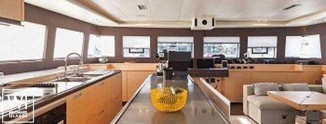 Cute Little Cat  Lagoon Catamaran Power 630 Interior 11