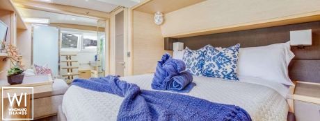 ULTRA  Lagoon Catamaran Power 630 Interior 1