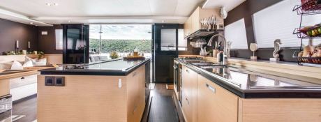 ULTRA  Lagoon Catamaran Power 630 Interior 1