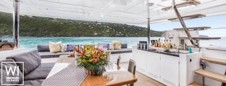 ULTRA  Lagoon Catamaran Power 630 Exterior 1