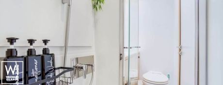 ULTRA  Lagoon Catamaran Power 630 Interior 1