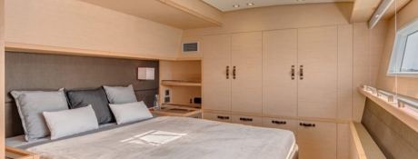 ALLEGRA  Lagoon Catamaran Power 630 Interior 15